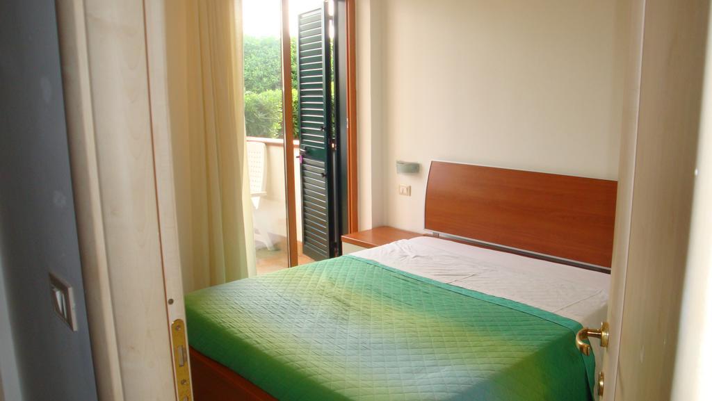 Ischia Uno Residence Forio di Ischia Szoba fotó