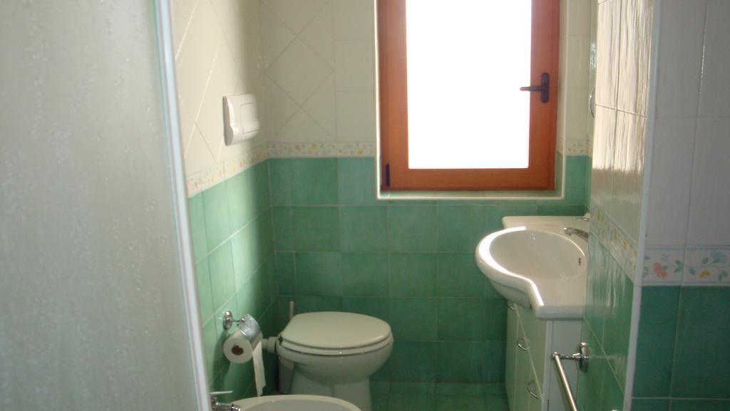 Ischia Uno Residence Forio di Ischia Szoba fotó